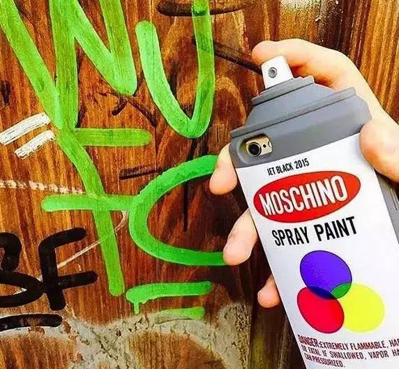 每日星范|范冰冰论手机壳种草狂魔，我只服范爷！