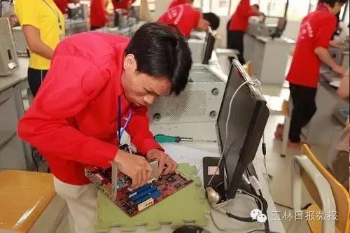 放学憋走！8月攻略已放门卫大叔处，请玉林人签收！