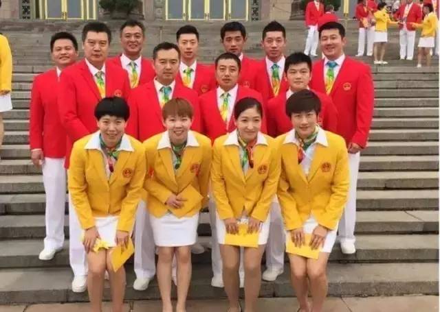 曾经美爆的社会主义复古风哪去了？为什么叕玩起了番茄炒蛋的老梗