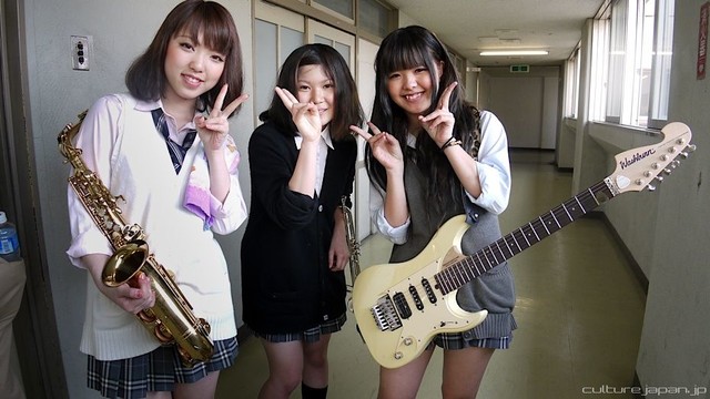 教你拍照怎么摆pose,女生拍照摆pose大全