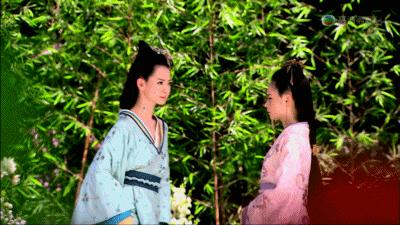 戚薇又演了一个宇宙级吊炸天的冷都女！她这是要一条道走到黑啊