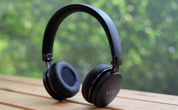 汪峰推荐的蓝牙耳机值得买吗,汪峰蓝牙耳机哪个系列好