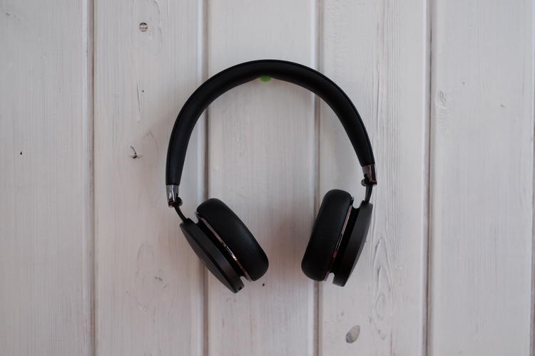 汪峰推荐的蓝牙耳机值得买吗,汪峰蓝牙耳机哪个系列好