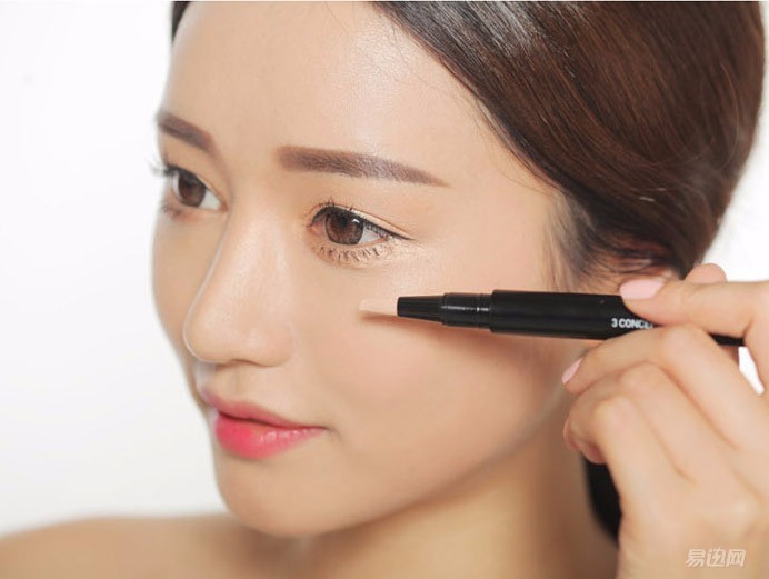 遮瑕神器！以后再也不用涂厚厚的一层粉了！