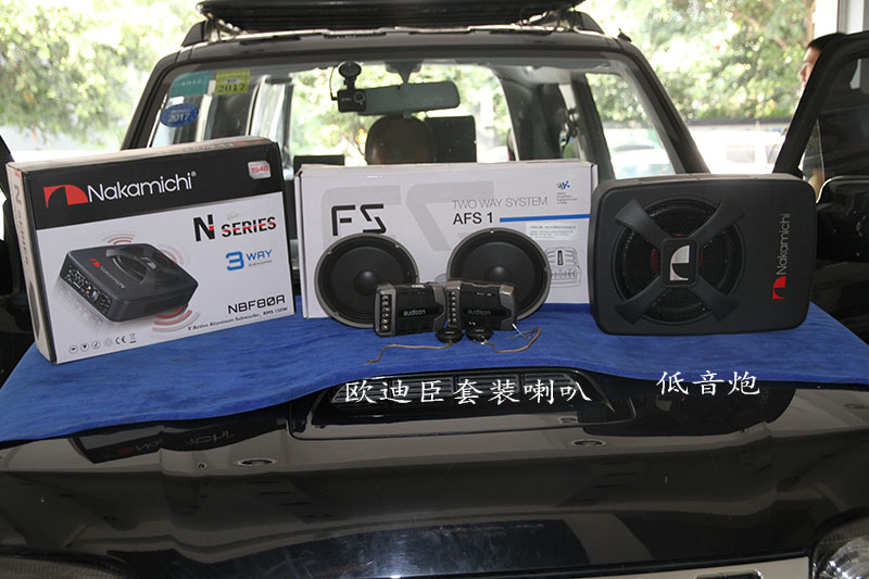 新款吉姆尼音响改装,吉姆尼音响改装门板