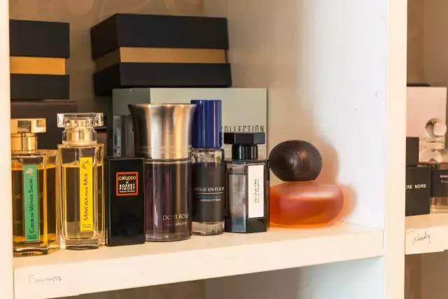 看完这篇，小白也知道如何零差评送出有逼格的小*香众**水