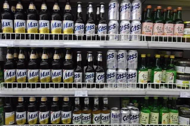 韩国进口乐天扁桃仁夹心巧克力,韩国进口乐天巧克力打糕派