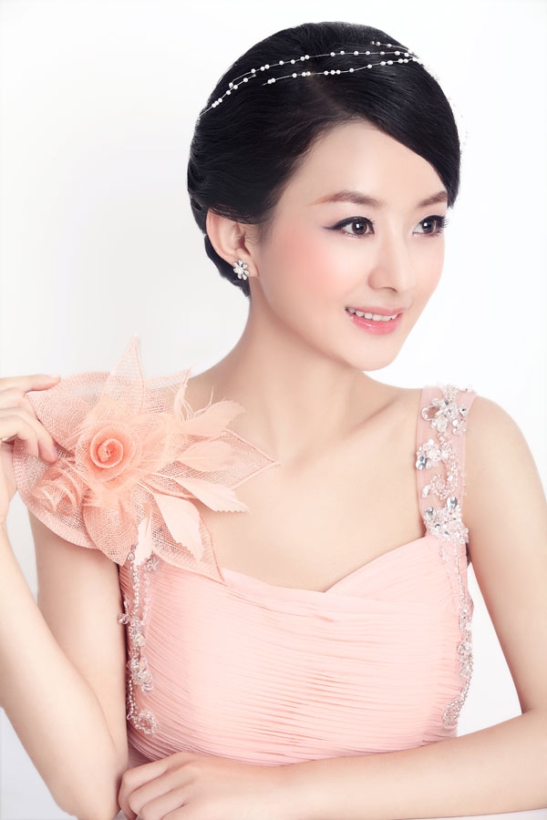 赵丽颖腿长多少,赵丽颖腿长两米八