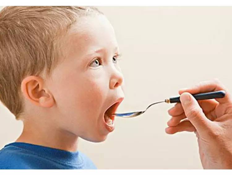 主持人乌小兰的宝宝润喉食疗小偏方