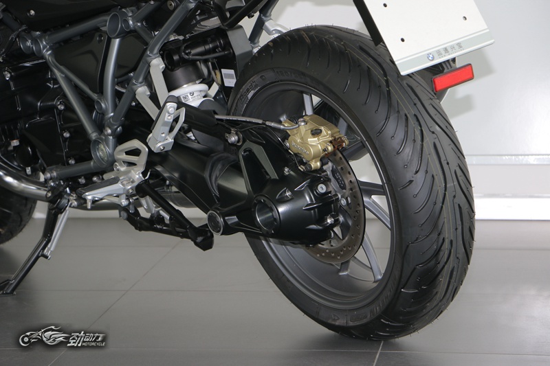 宝马r1200r多少钱,宝马r1200r测评