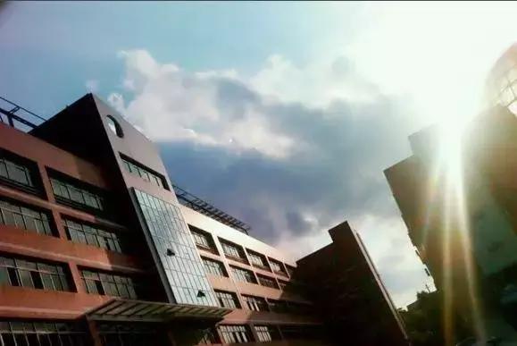 2022年贵州中小学开学放假时间表 (2018贵州中小学秋季开学时间)