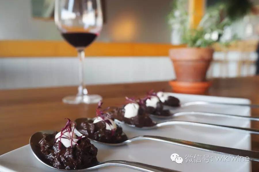 新手葡萄酒知识培训,新手入门喝什么葡萄酒