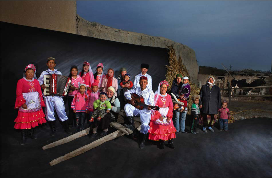 中国少数民族服饰介绍书籍,中国少数民族服饰纪录片