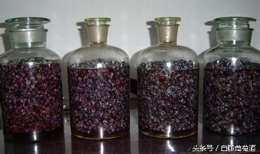 自酿葡萄酒有酸味正常吗,自酿葡萄酒有酸味怎么办