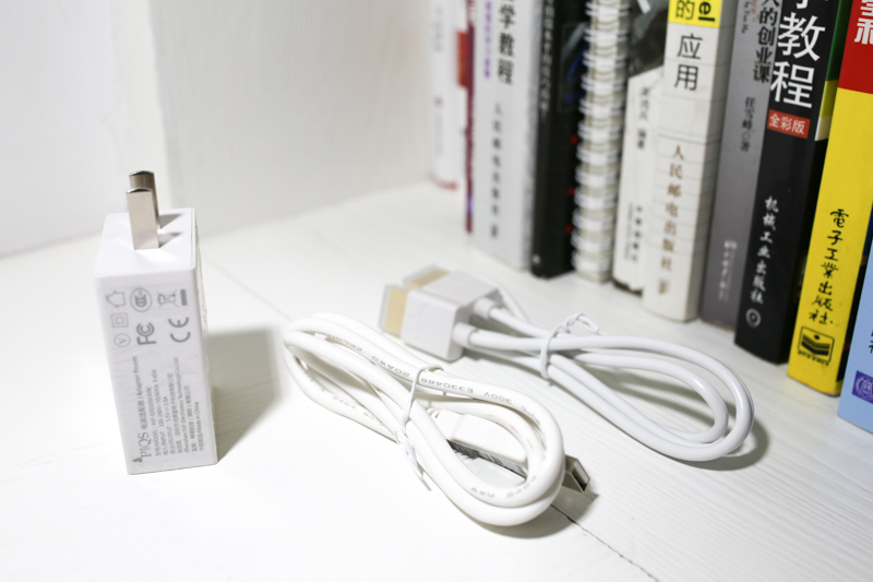 和小媚一起看电影!神画小媚微投体验