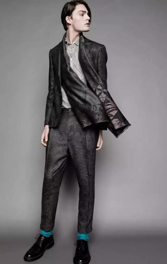 陈一冰一家三口,陈一冰住哪里