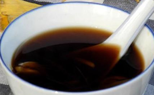 产后不能喝水和吃水果，只喝红糖水和汤！折磨人的月子我不要过！