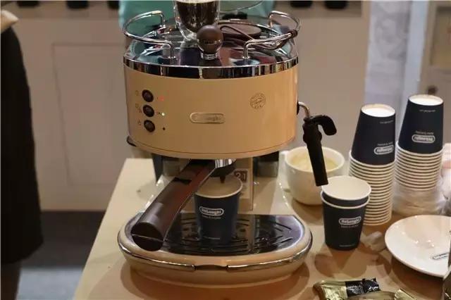 两个小时就能逛遍全世界?好喝的酒果然都是糖衣炮弹