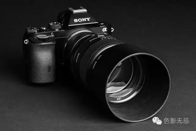 索尼a99和佳能5d4哪个好,索尼a99对比佳能5d4