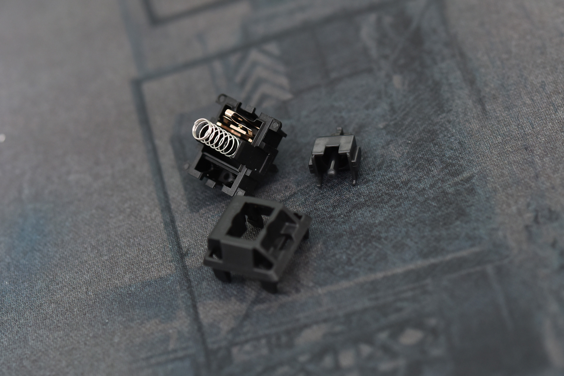 樱桃红轴怎么辨别真假,樱桃轴真假对比