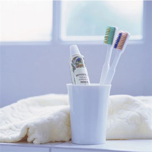 黑茶牙膏的功效和用法,燕窝鱼子酱牙膏的用法