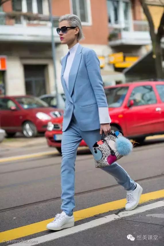 让我们看看这些小众的时尚圈的网红脸，宝宝也想这么火的大红大紫