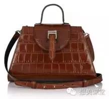 让我们看看这些小众的时尚圈的网红脸，宝宝也想这么火的大红大紫