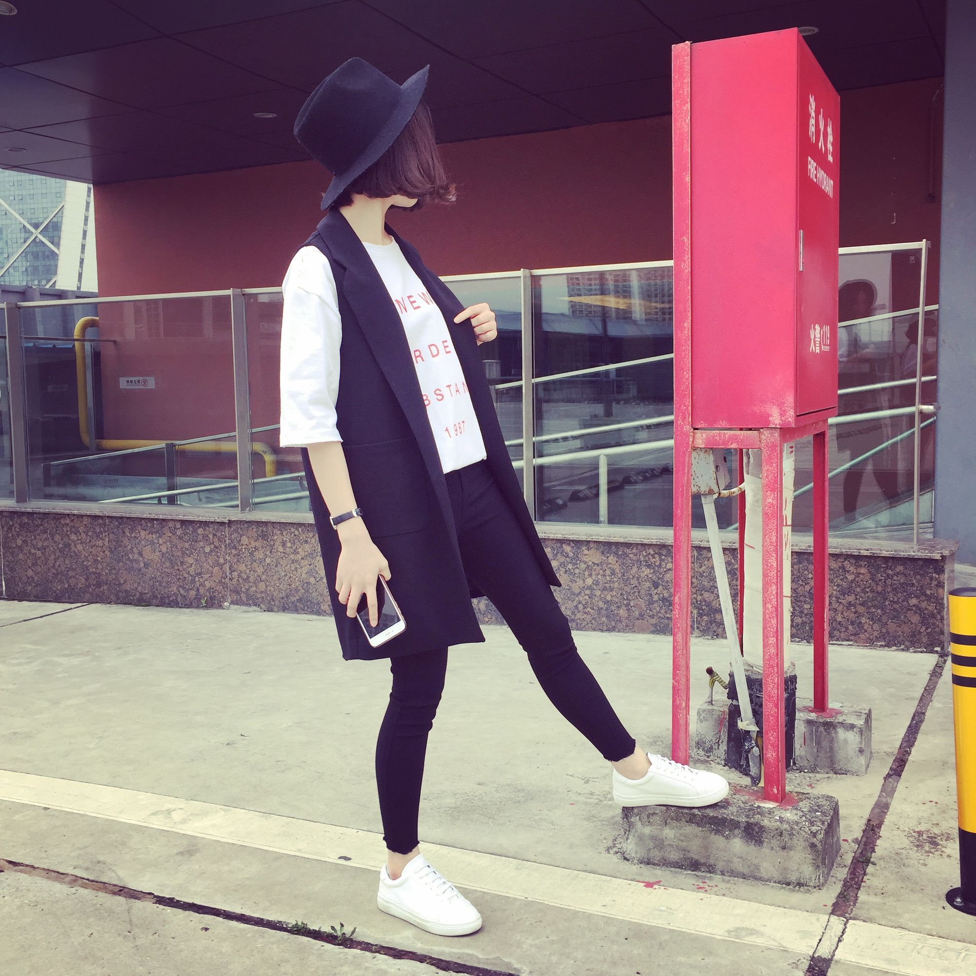 穿衣选干练小西装，美美得无所畏惧