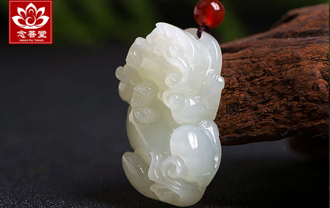 翡翠貔貅自己开光最好最灵的办法,翡翠貔貅开光有什么讲究