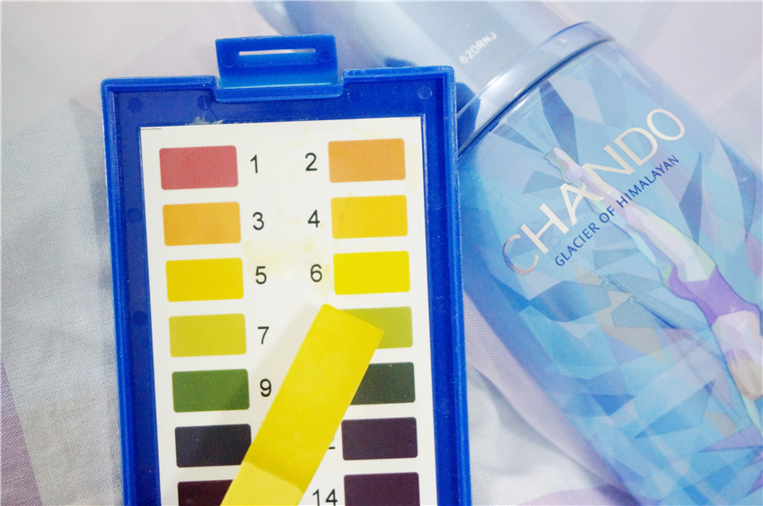 自然堂蓝瓶补水保湿水乳,适合油肌肤夏天用的自然堂冰肌水