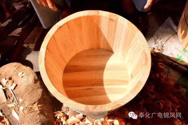 57年坚守的行业，做出来的已不仅仅是物品，更是箍桶匠的心！