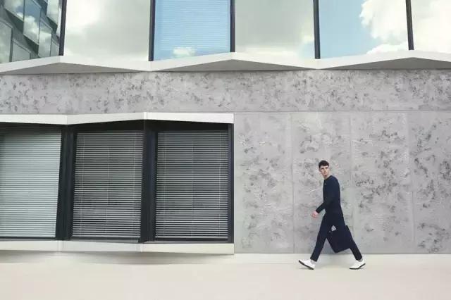 属于LACOSTE的竞技场，“法国*旗国**色”鞋履献奥运！