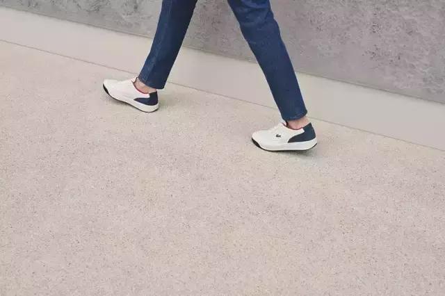 属于LACOSTE的竞技场，“法国*旗国**色”鞋履献奥运！