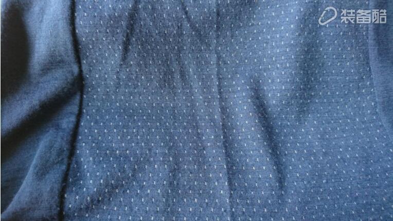 专业驴友对毛运动T恤的深度体验