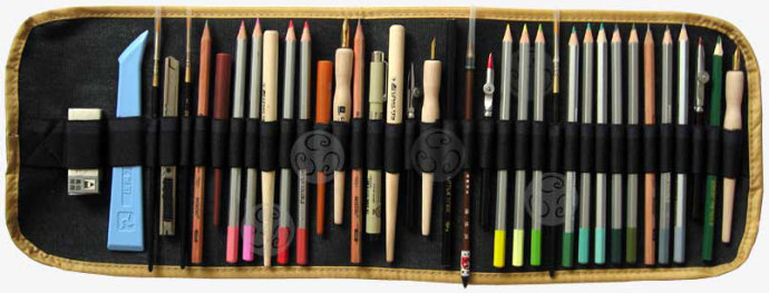 手绘和电脑做出来的区别,手绘和电脑插画哪个好