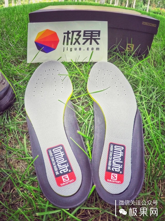 如何选择一双越野跑鞋,越野跑穿的跑鞋