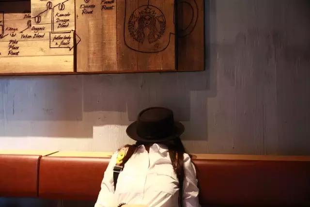 虽然我们很搓，但我们依然热爱装逼