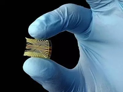 今天从古到今从里到外梳理下黑金电池,请自带小板凳前排就坐