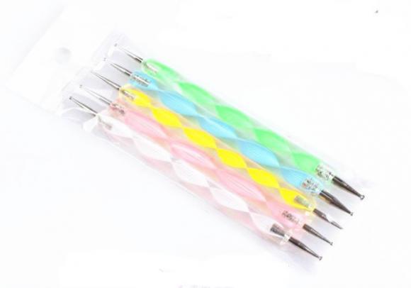 美甲物品名称,美甲用品有哪些品牌名称