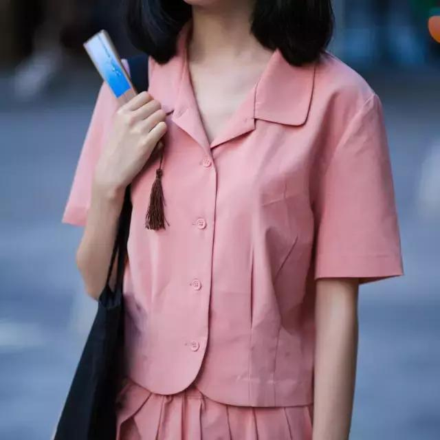 街拍什么颜色发色好看,回头率超高发色街拍