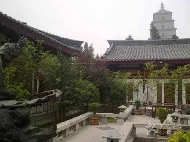 西安这6家能看到夜空的夜景餐厅才是七夕应急包美味与浪漫相遇