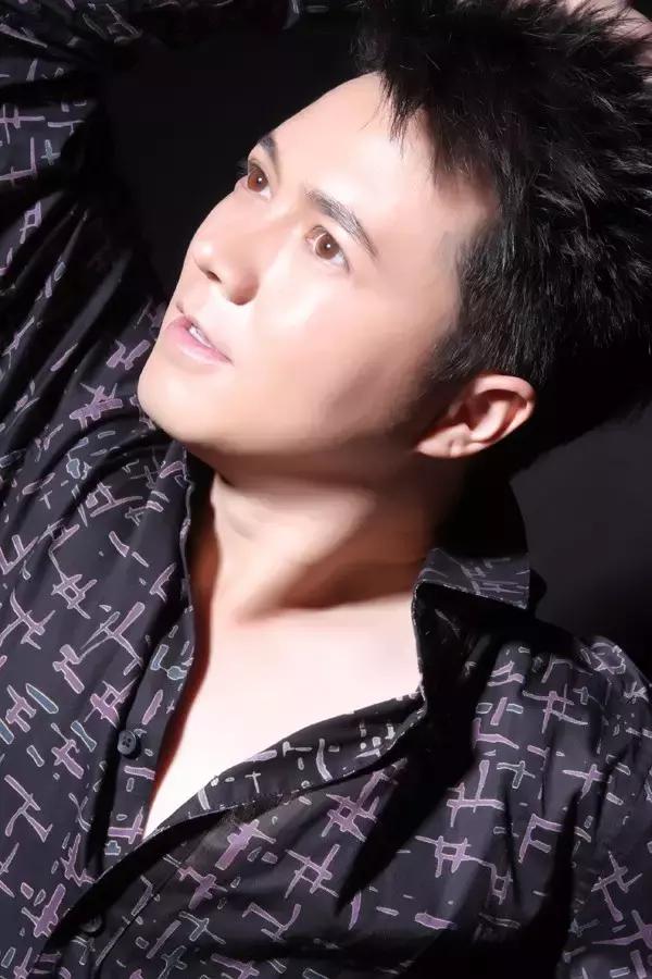 贵州最火的十首歌,在贵州唱歌最好听的贵州民歌歌手