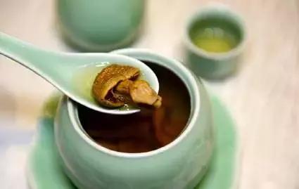 浙江龙泉顶级宝剑,龙泉剑唐代刀剑文化的精髓