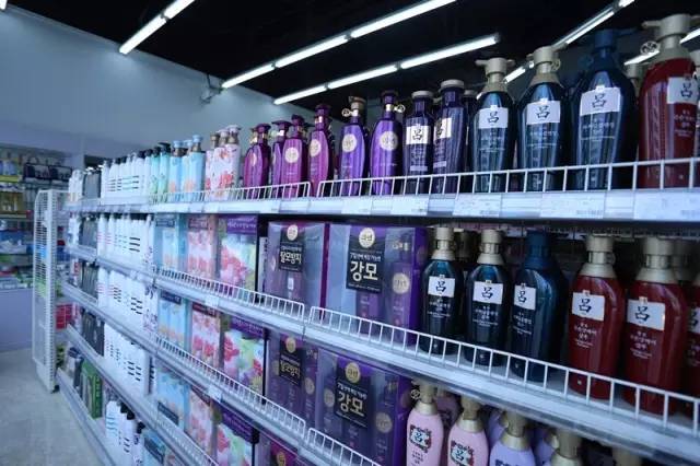 韩国进口乐天扁桃仁夹心巧克力,韩国进口乐天巧克力打糕派