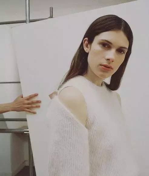 怎样判断一件衣服是否有质量问题,怎样判断一件衣服的质量好不好