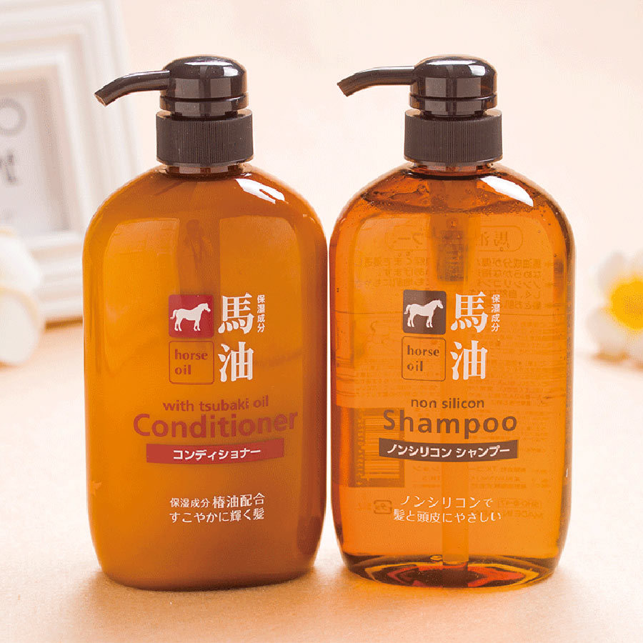 我们每天洗头发要用什么产品,洗头发是一件很麻烦的事情