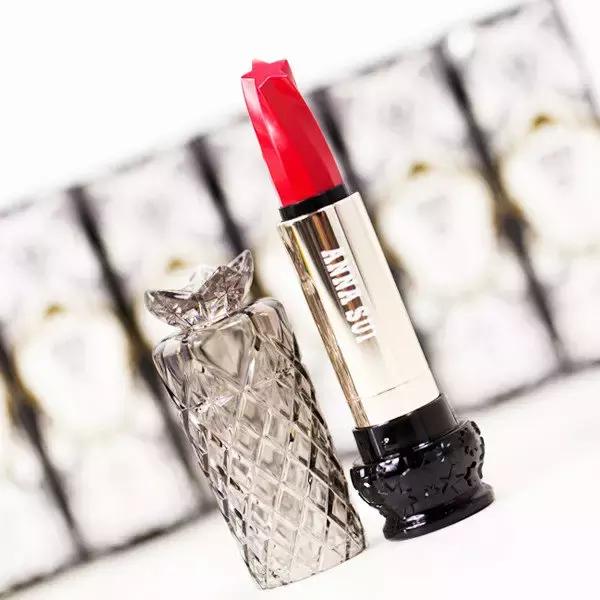 各大牌子口红哪一款最好用,日常必买的10款口红推荐