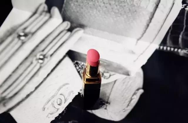 各大牌子口红哪一款最好用,日常必买的10款口红推荐