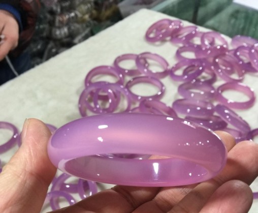 一眼辨别真假翡翠,水晶鉴定真假最简单方法