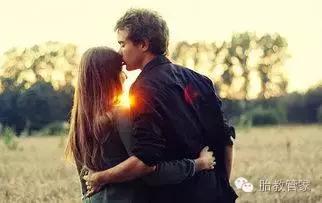 找一个把你当宝贝的人相伴,找一个把你当宝一样的人